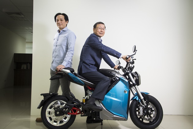 品睿-電動車-電動機車-李育奇-許理彥-越野機車-能源轉型