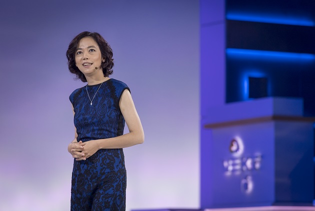 重量級人工智慧專家李飛飛：我希望AI保持謙卑，因為它不是萬能