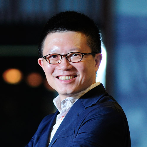關於作者 沈方正（老爺酒店執行長）