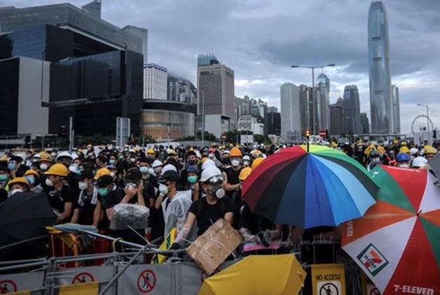 香港移交22周年 「反送中」抗爭再起