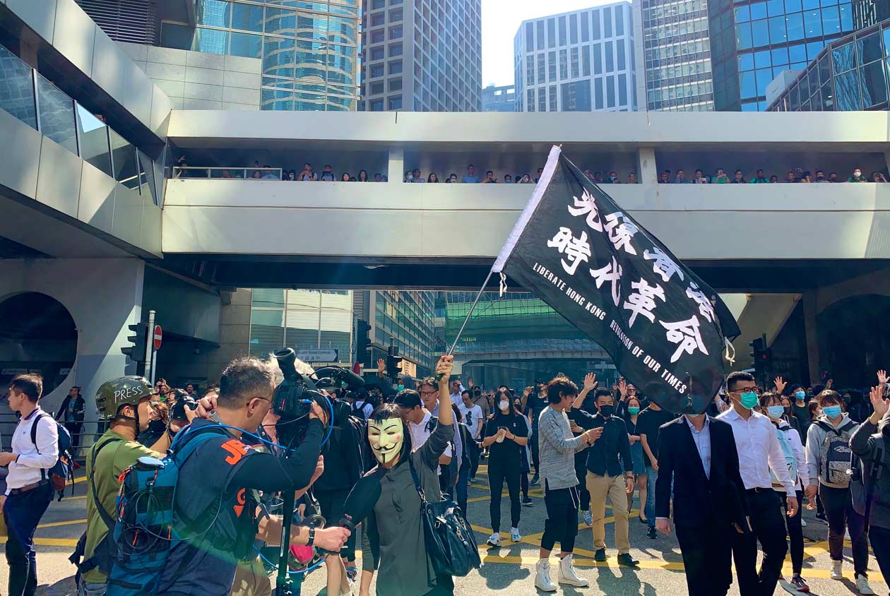 「不敢說普通話的陸生」　香港校園衝突陰影下的中國和台灣學生