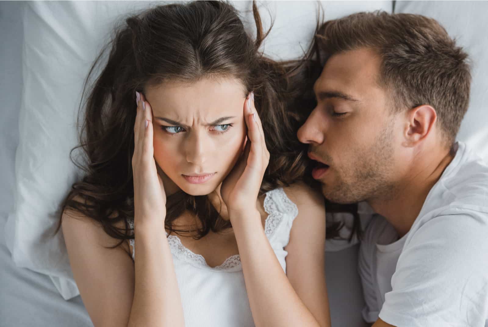 「睡眠離婚」比你想像中更常見　為什麼分房睡的伴侶感情更好 