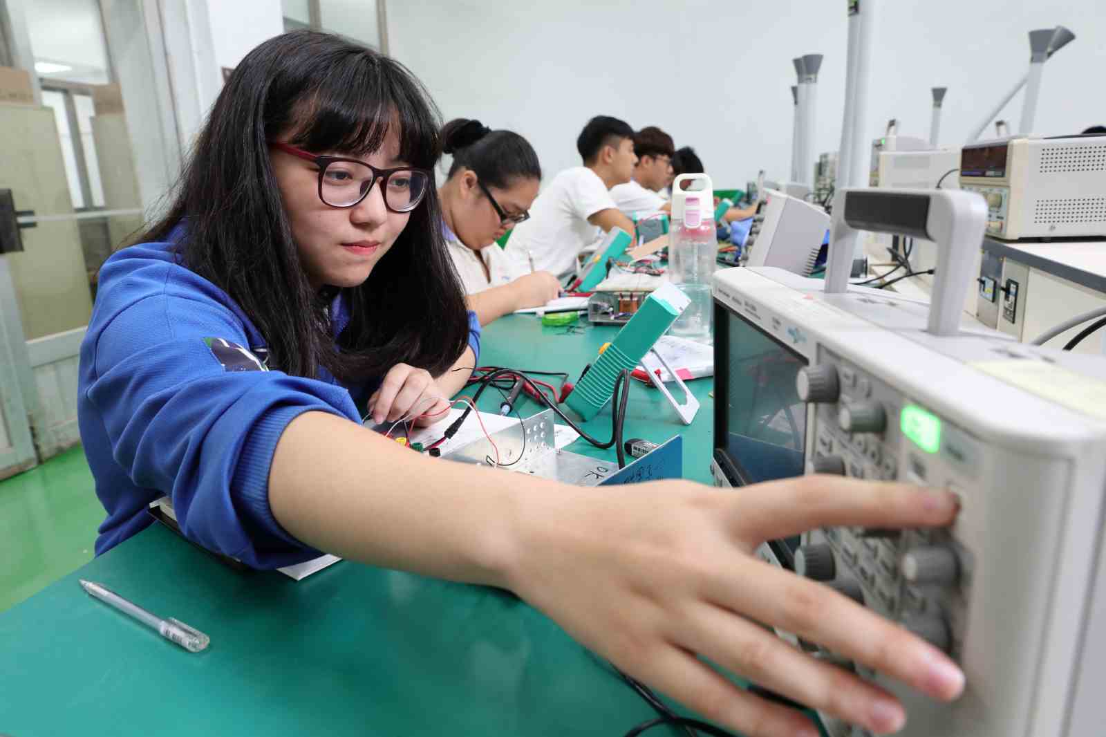 教出懂技術的小老闆　創業、求職、升學一把罩