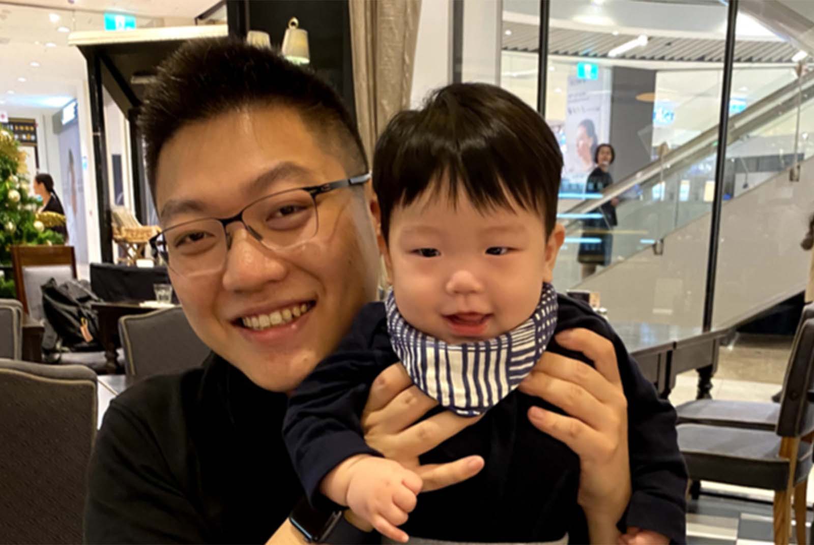 接小孩讓校門堵車？竹科爸爸開發APP　解決廣大父母難題
