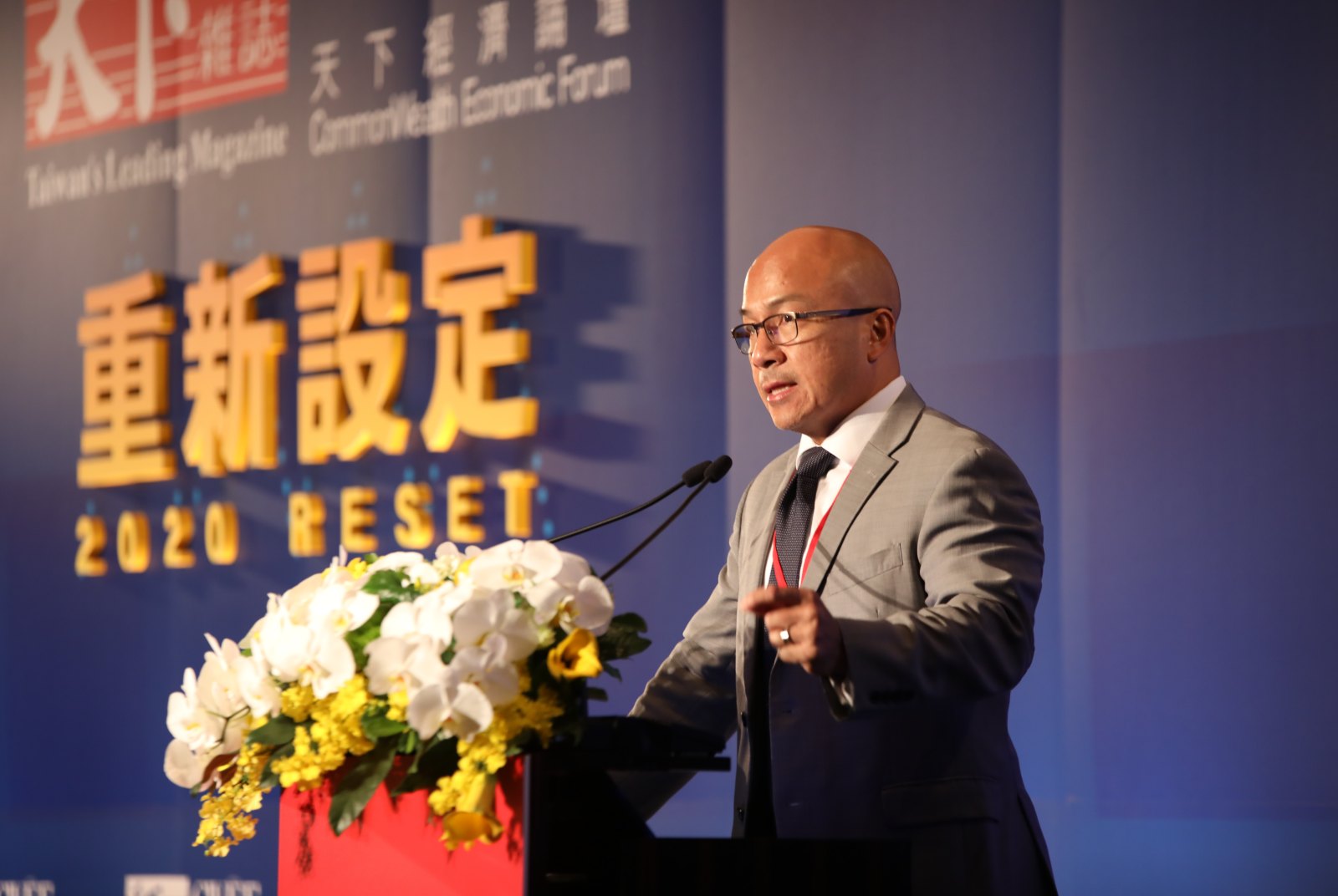中美競爭，小國不要選邊站　新加坡外交策士廖振揚：外交要多元