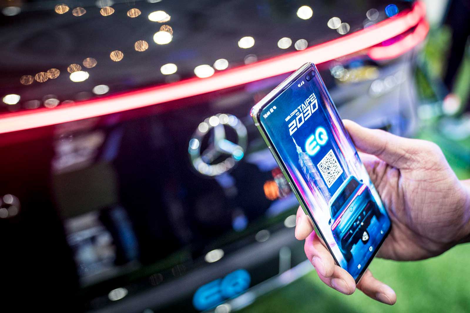 5G-6G-Mercedes-Benz-賓士-電動車-AI-無人化-網路-共享-聯網-自動駕駛