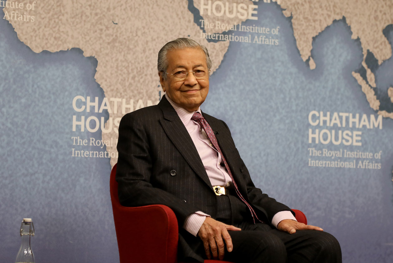 馬來西亞94歲首相馬哈迪請辭　一個老謀深算的假動作