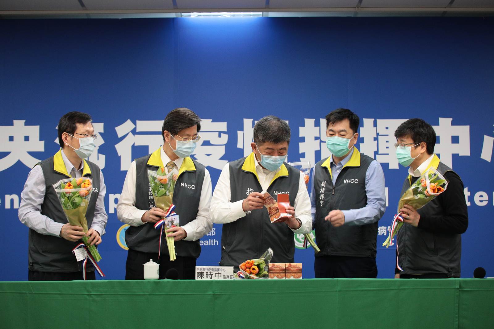 最初是剩飯做的？最強置入陳時中讓「荷蘭煎餅」爆紅　