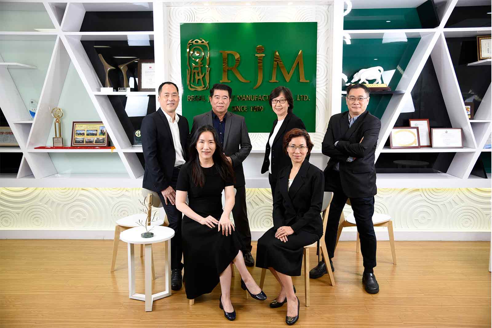 日成-日成珠寶-企業轉型-泰國-珠寶-3倍券-永續經營-D.Vita設計築夢-ReModa時尚巢