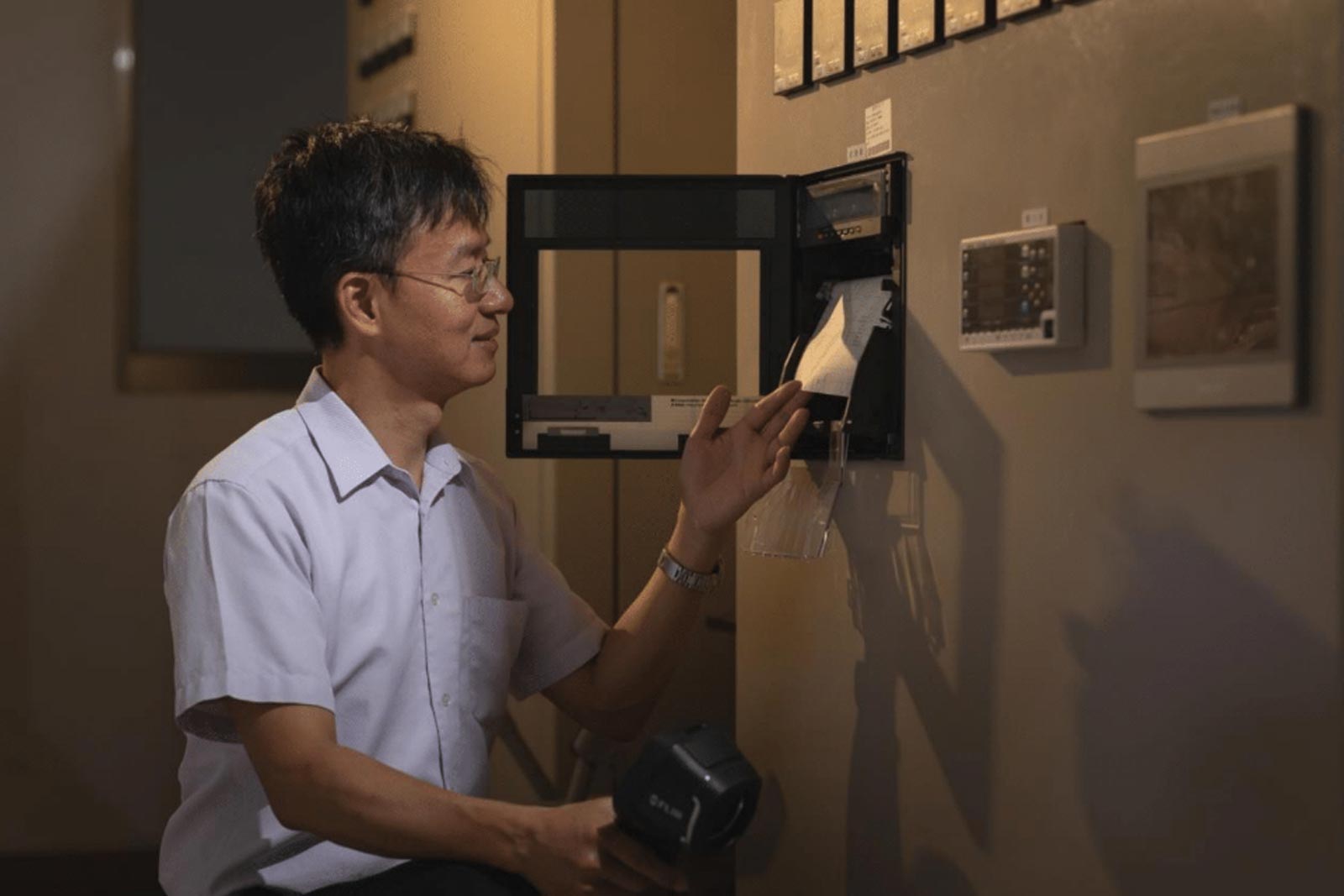 【科技部技專院校　實務型研究專案計畫成果展】工程電機到社科　從教室走向市場的成功旅程