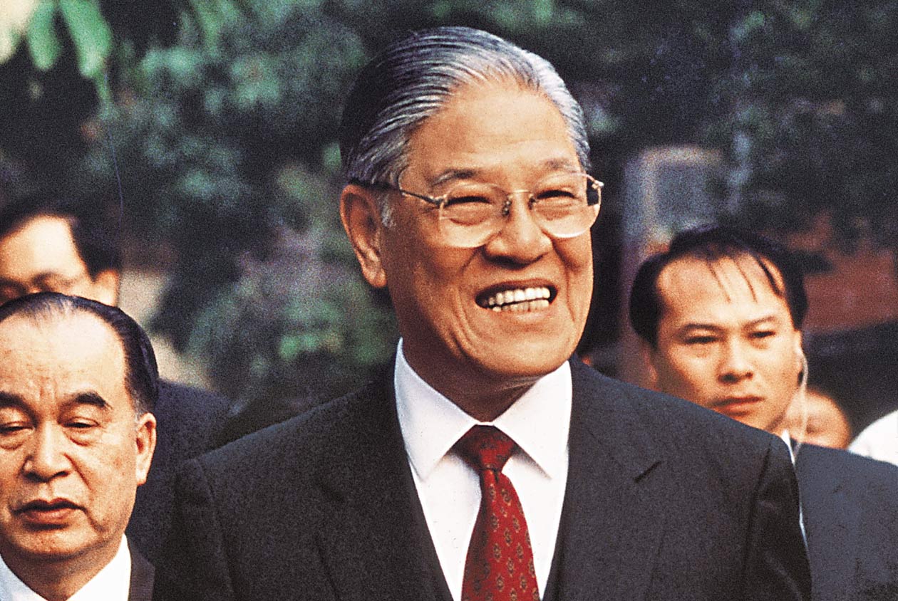 李登輝-民主化-民粹-黑金-逆風台灣