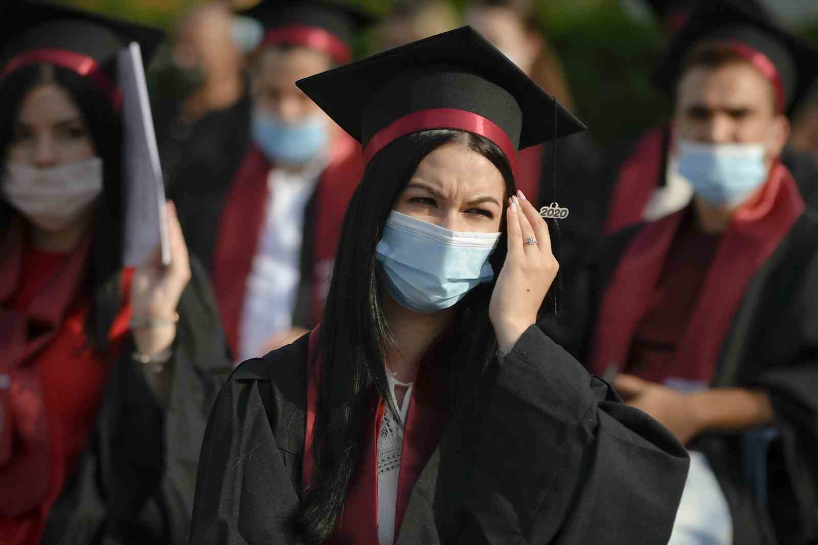 新冠疫情-新冠肺炎-大學-高等教育-留學生-網路課程