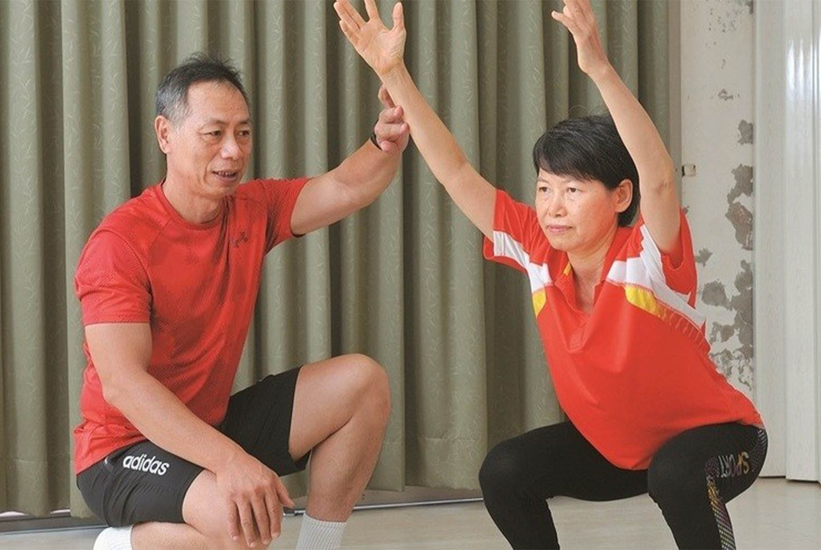 60歲退休族靠練肌力搭配飲食　擊退骨質疏鬆、練出馬甲線