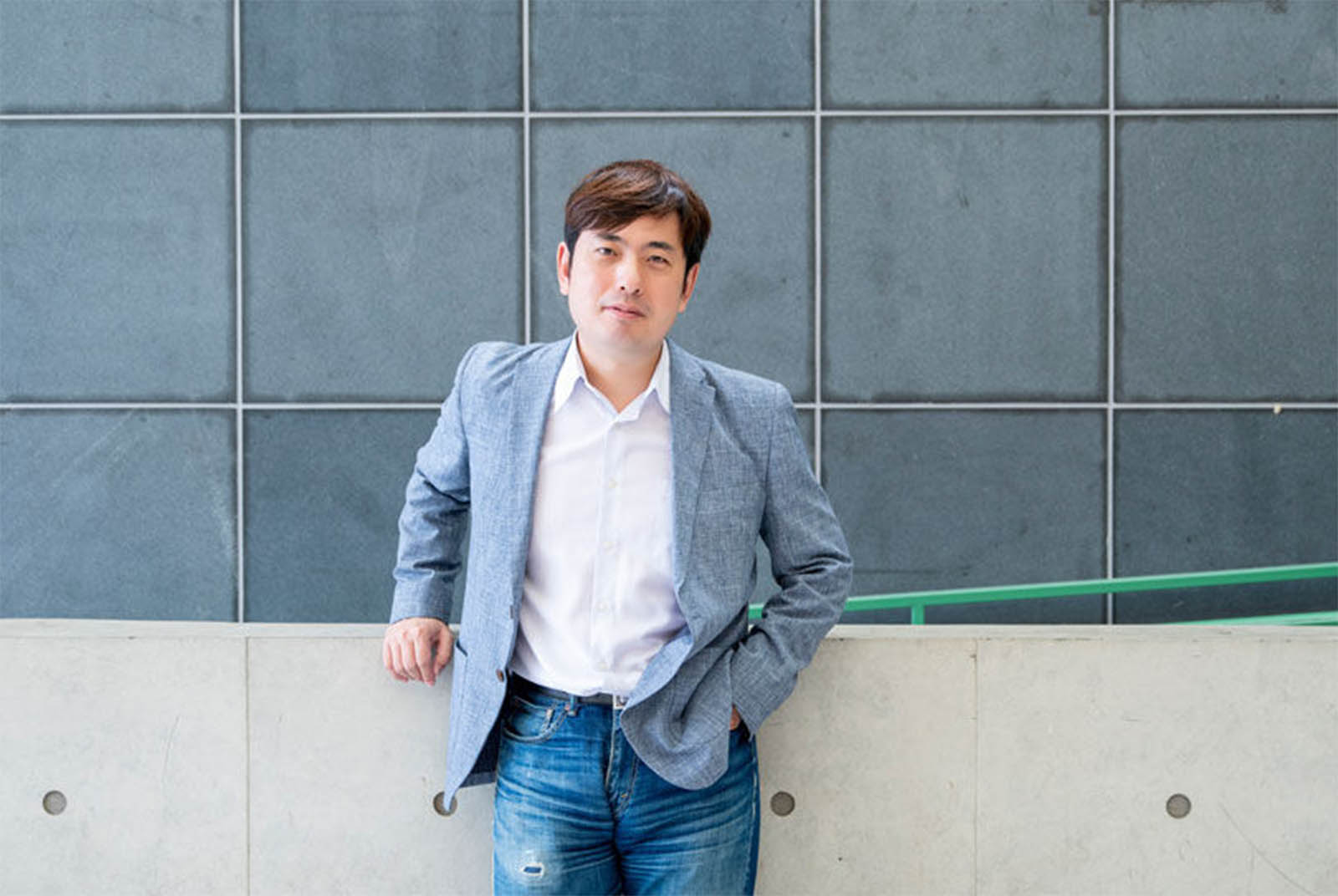 愛打架的叛逆囝仔成為台大優良教師：老師爸爸搶帶放牛班，改變了我