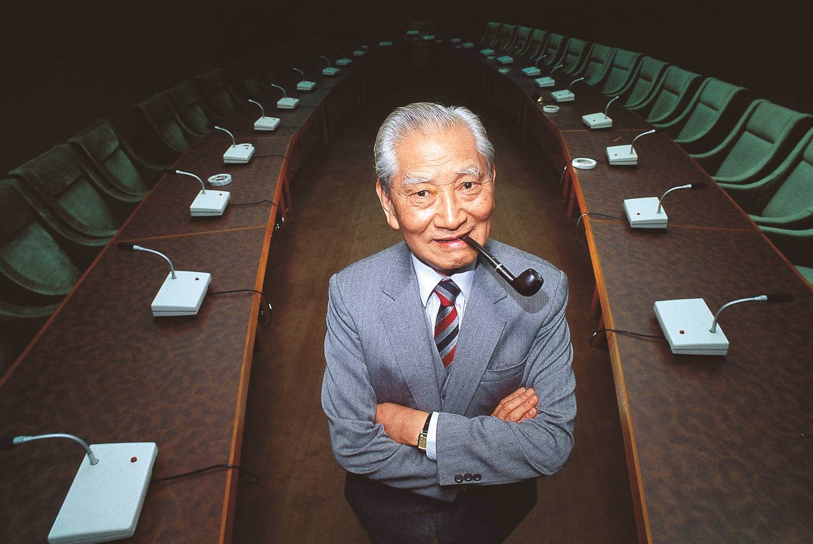 總統-部長-立委-首長-月薪