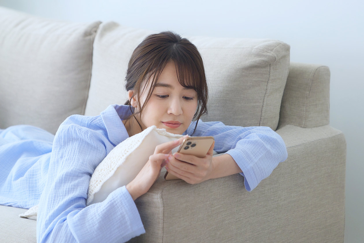 孤獨-社群網站-臉書-同理心-戀愛