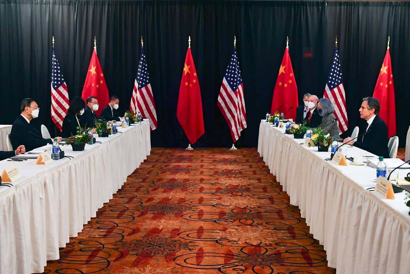 滿滿的火藥味！美中會談沒共識，卻為拜登理出一條抗中新戰線？