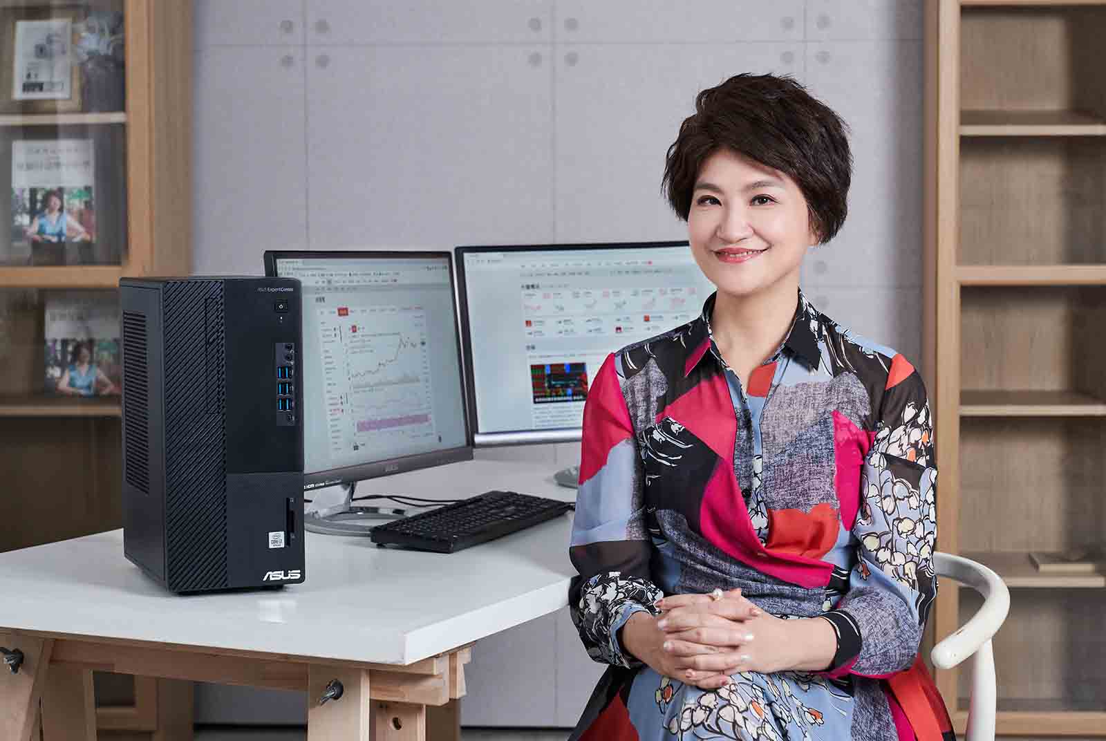 財經專家夏韻芬，ASUS ExpertCenter D7 Mini Tower (D700MA)商用桌機助攻多工身分游刃有餘