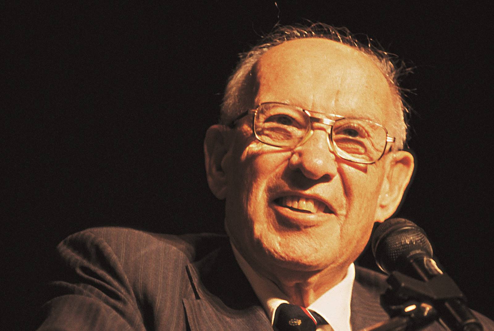 專訪管理大師彼得．杜拉克（Peter Drucker）：跨世紀新思考