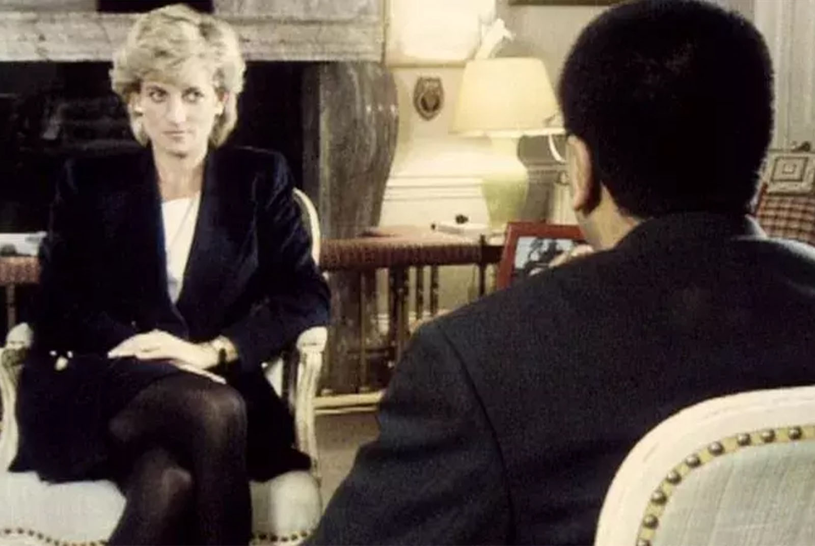 事過境遷25年，為什麼BBC要為訪問黛安娜王妃致歉？
