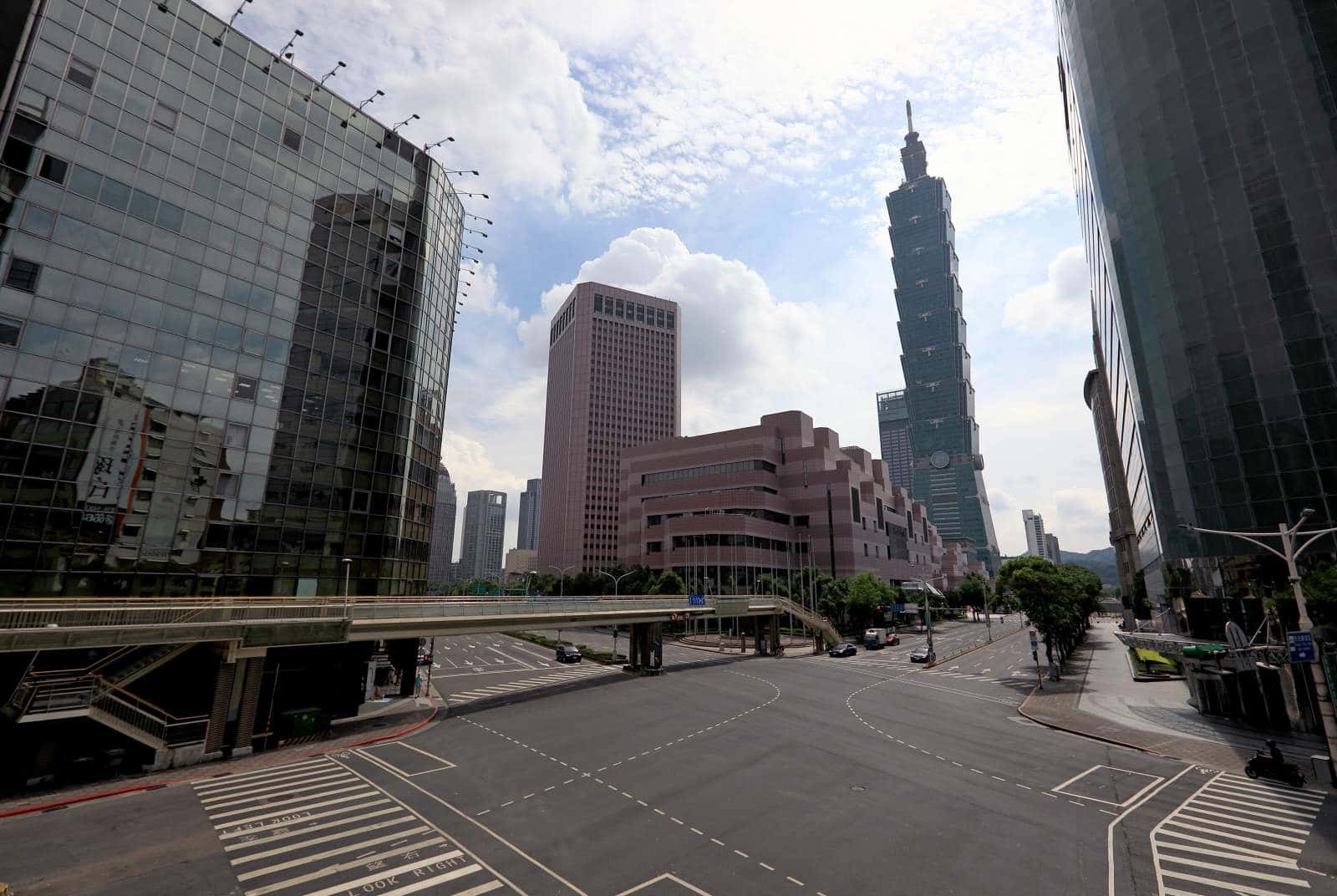 天下財經週報：台灣全年經濟成長在疫情下能否破5，又要靠它？