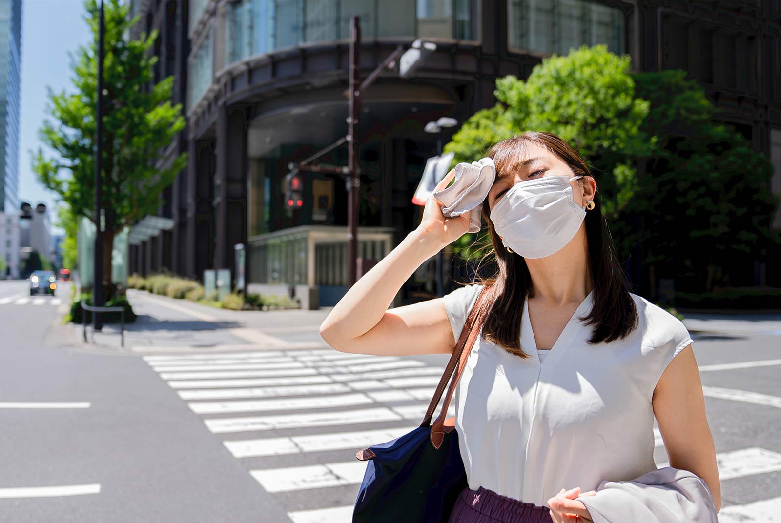高溫天氣：熱浪如何影響我們的身體？誰風險更大？