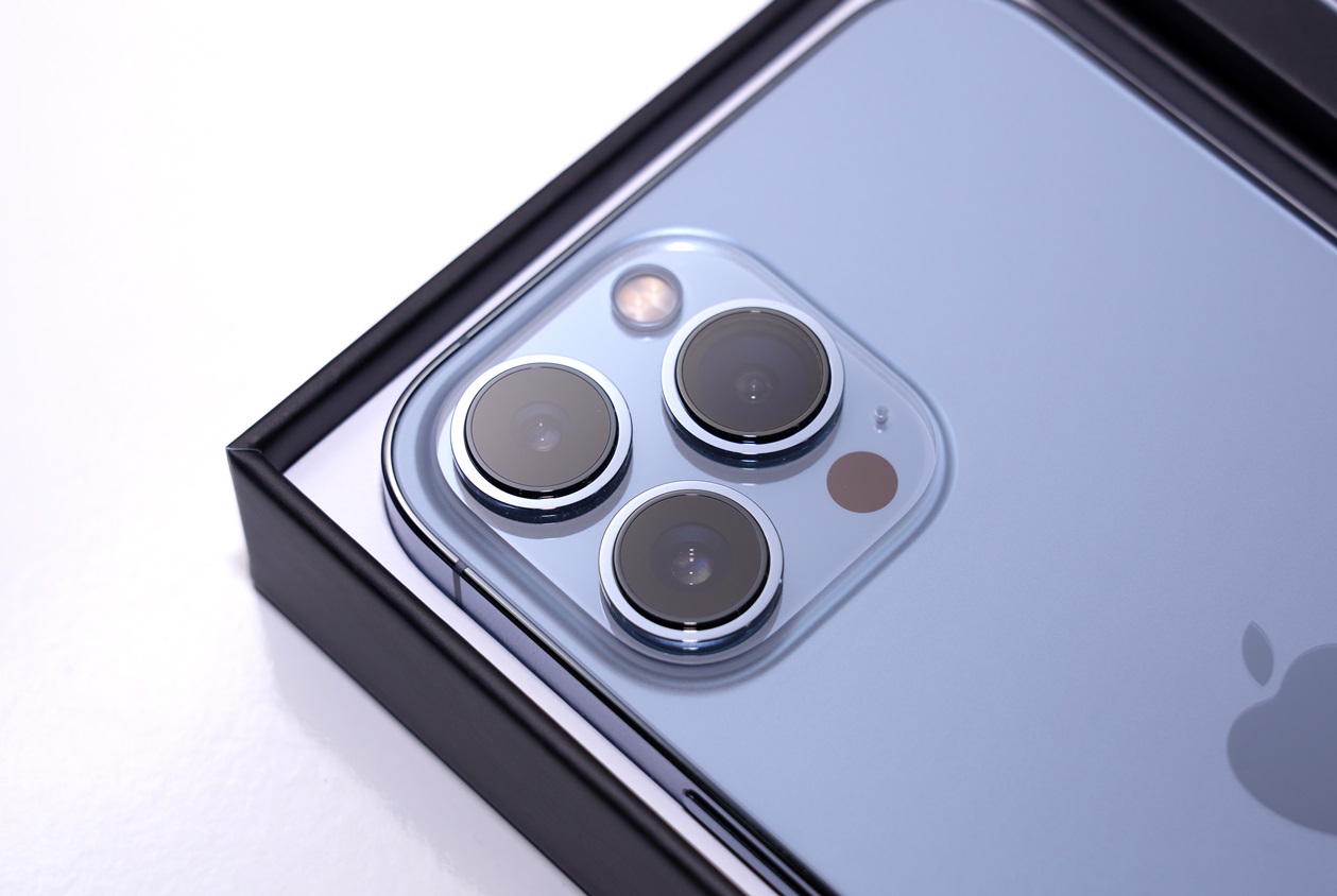 大缺料　彭博：iPhone 13減產千萬支