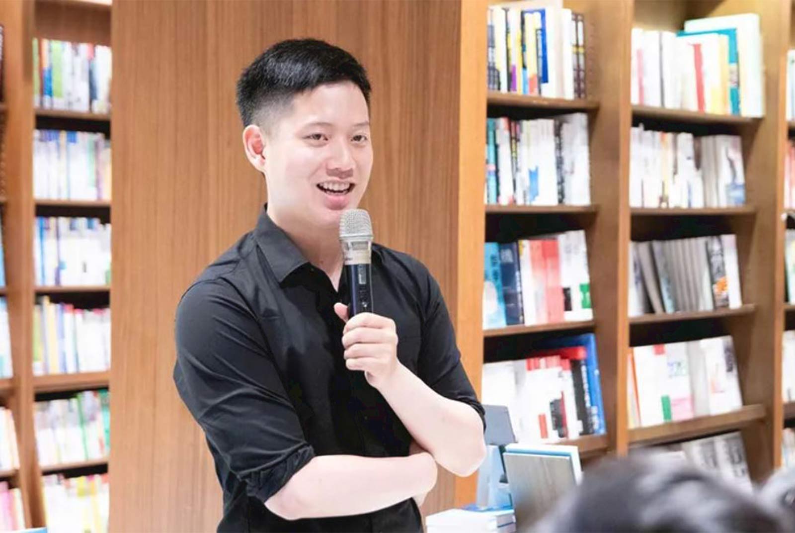 「榨乾你的學校吧！」如何把大學四年，讀出千萬價值？