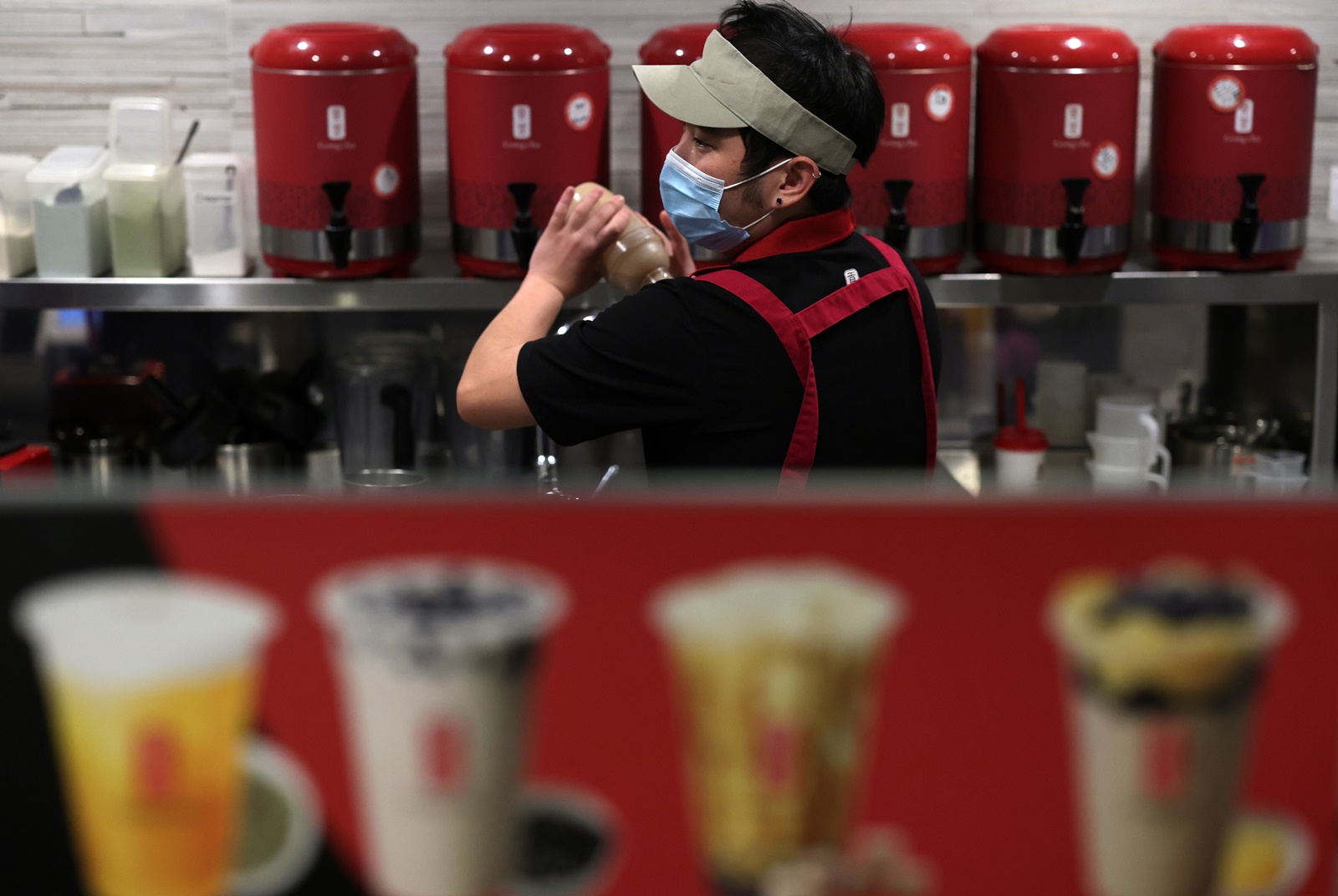 為何加薪也擋不了餐旅業離職潮？員工：心太累