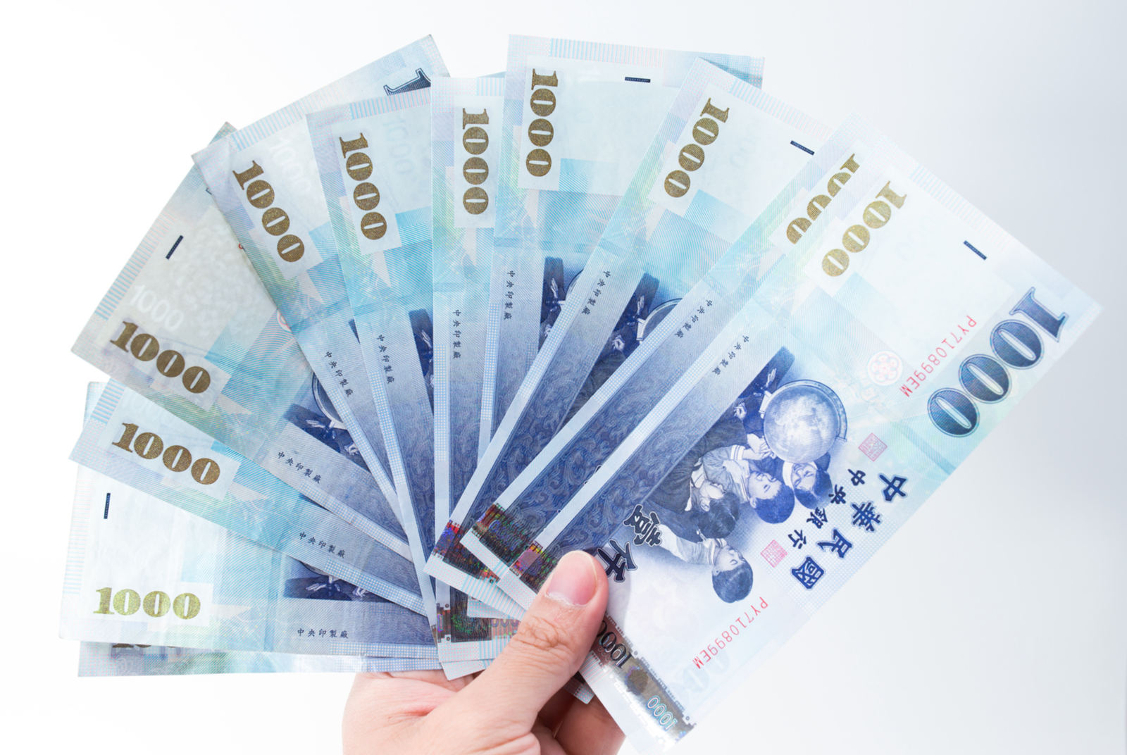 年節理財停看聽，年終獎金怎麼花？