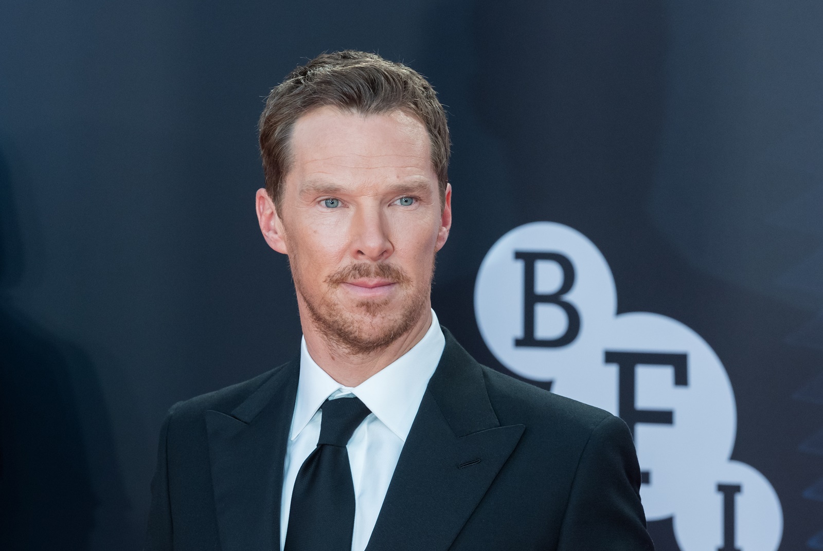 班奈狄克康柏拜區-Benedict Cumberbatch-犬山記-霸凌-性別-女性主義-平權-陽剛-男子氣概-奧斯卡-最佳男主角