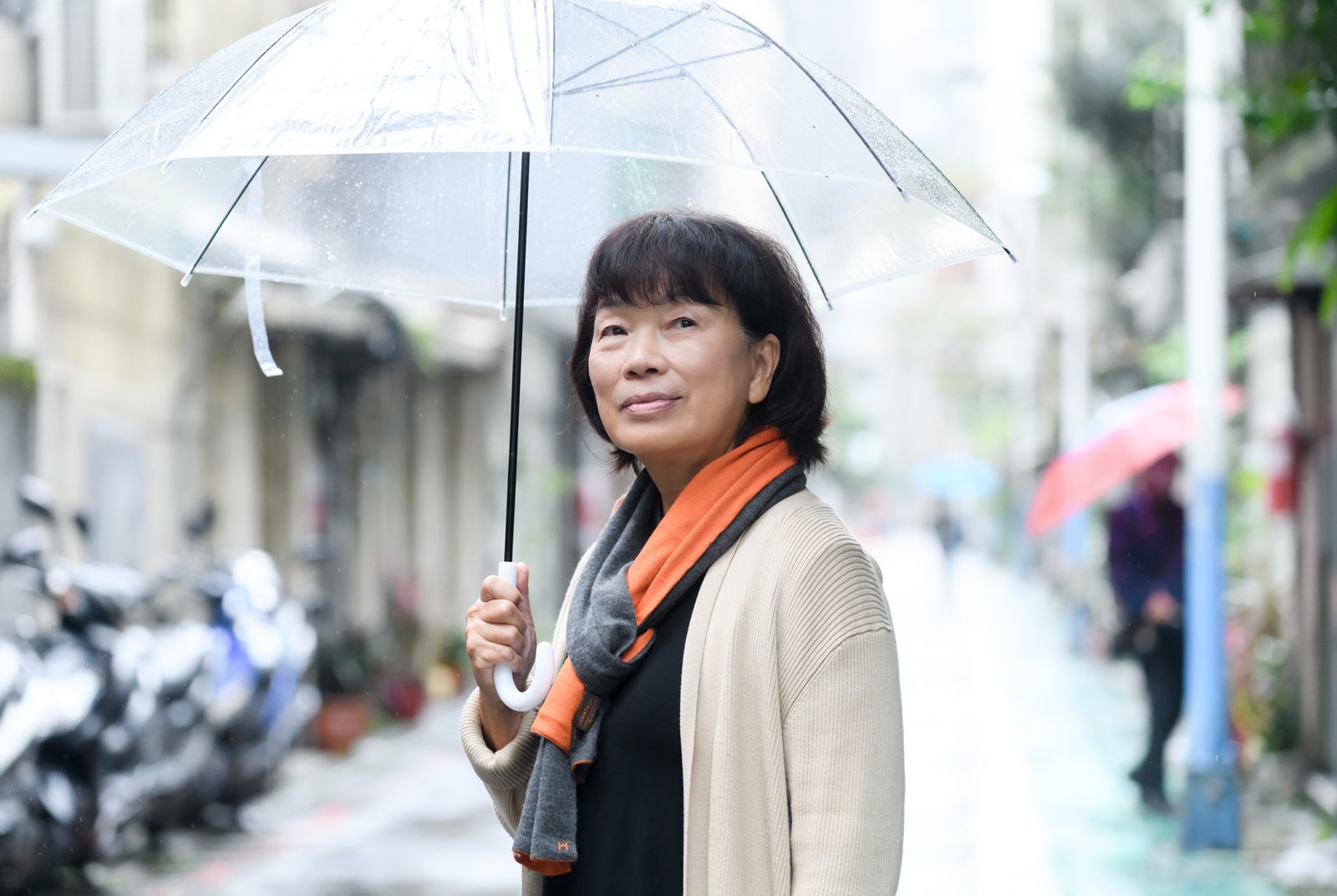 70歲龍應台的獨處新解：一個人並非獨處，閱讀也不是獨處