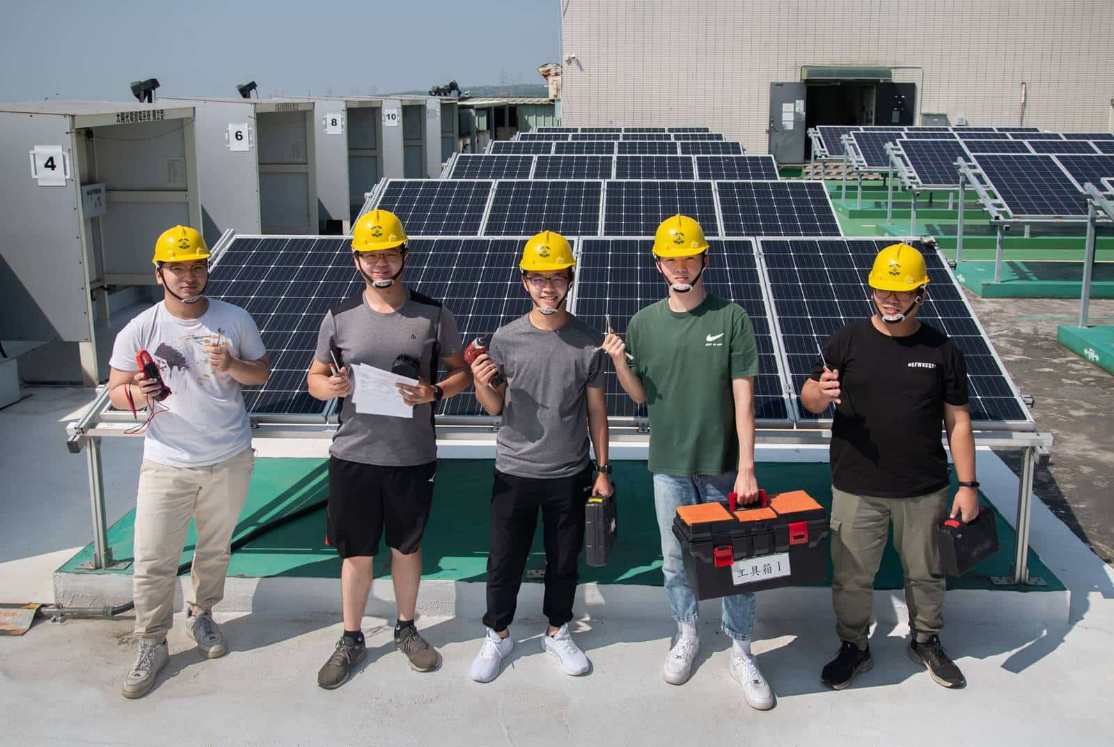 台中海線最會減碳　弘光科大多一棟宿舍，總用電量為何還減少？