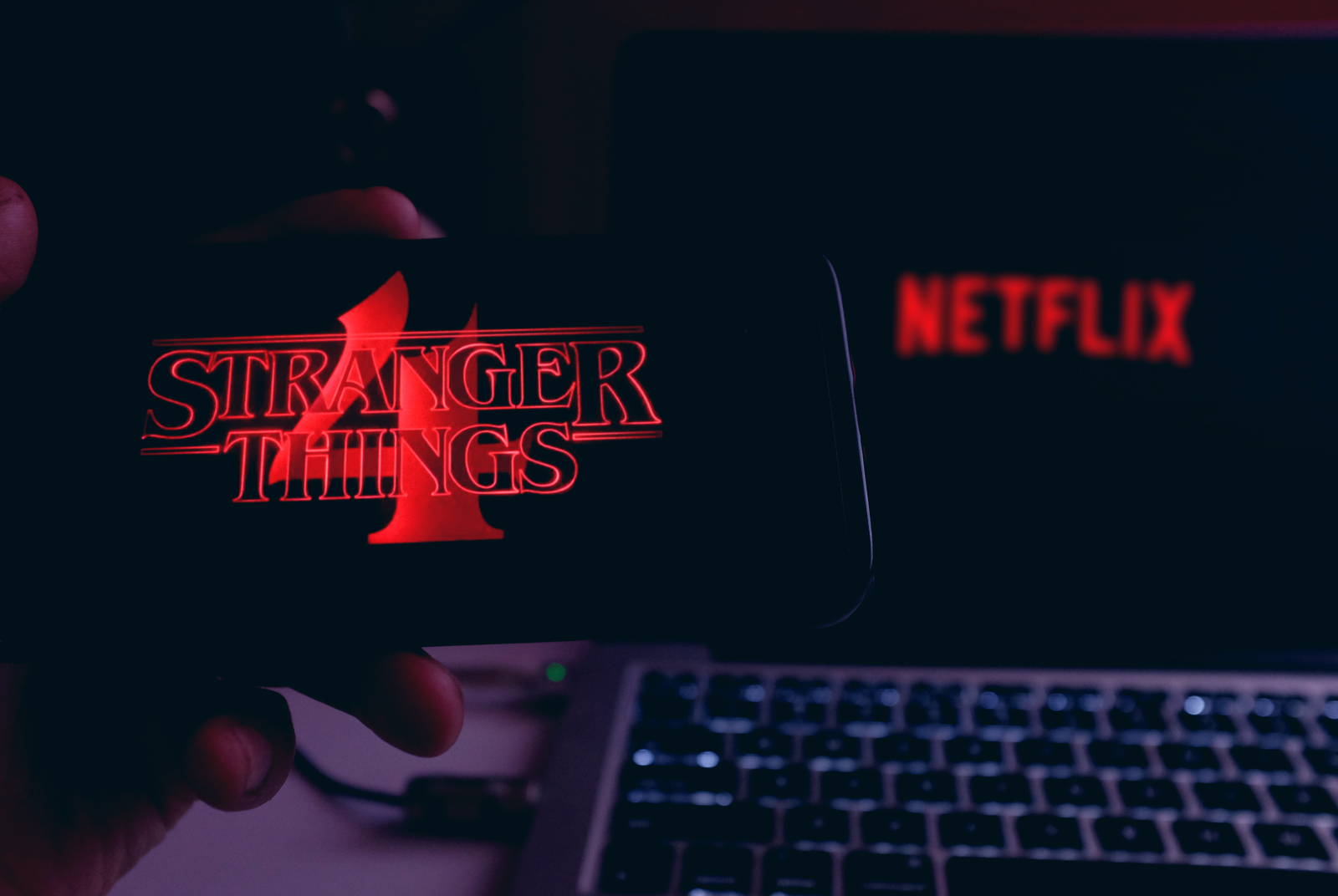 怪奇物語4拆成上下兩部，間隔僅一個月　Netflix想什麼？