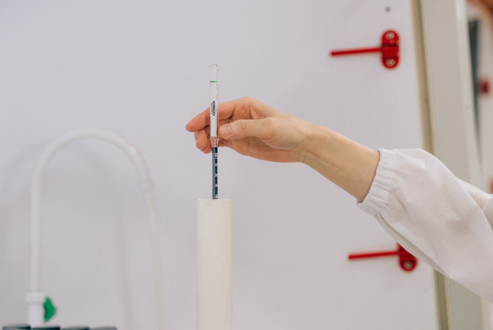 [鮮乳‧永續學] 牧場的數位轉型：用大數據把關 瑞穗鮮乳刻畫台灣鮮奶的科技新風貌