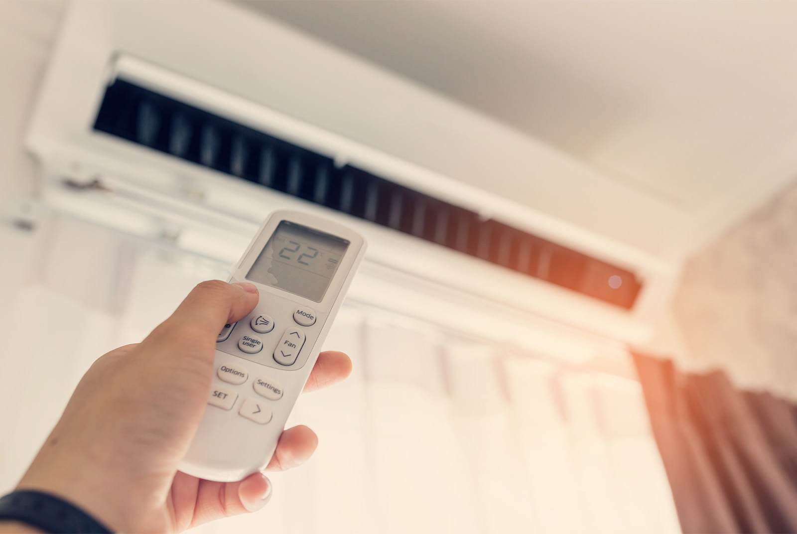 開冷氣馬上調溫度超耗電！吹冷氣搭「電風扇or循環扇」好？台電解答