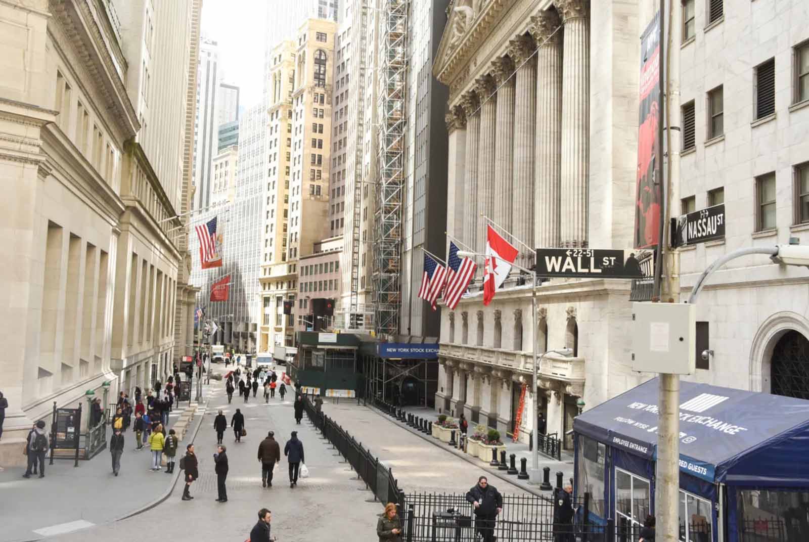 報名人數、合格率雙創新低，考過薪水三級跳的CFA不紅了？