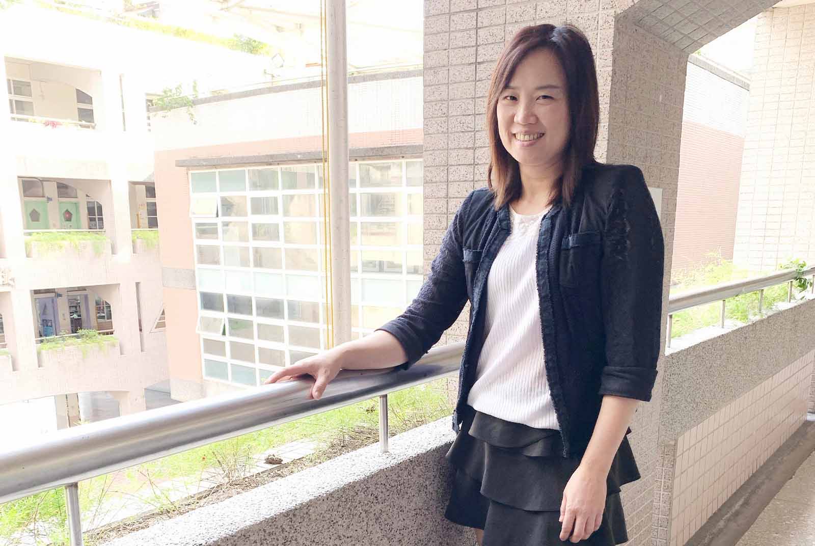「好好吃，帶回家給阿嬤！」不識字阿嬤，如何養出困苦中仍感恩的孩子？