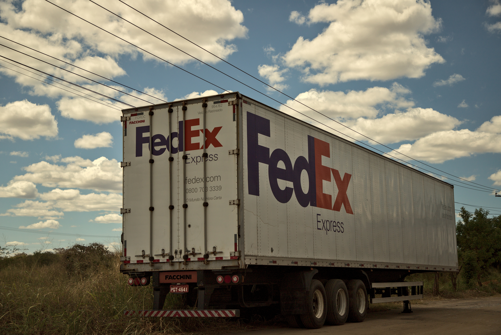 天下國際週報：FedEx財報透露不祥跡象，企業盈餘全面下滑只是剛開始？