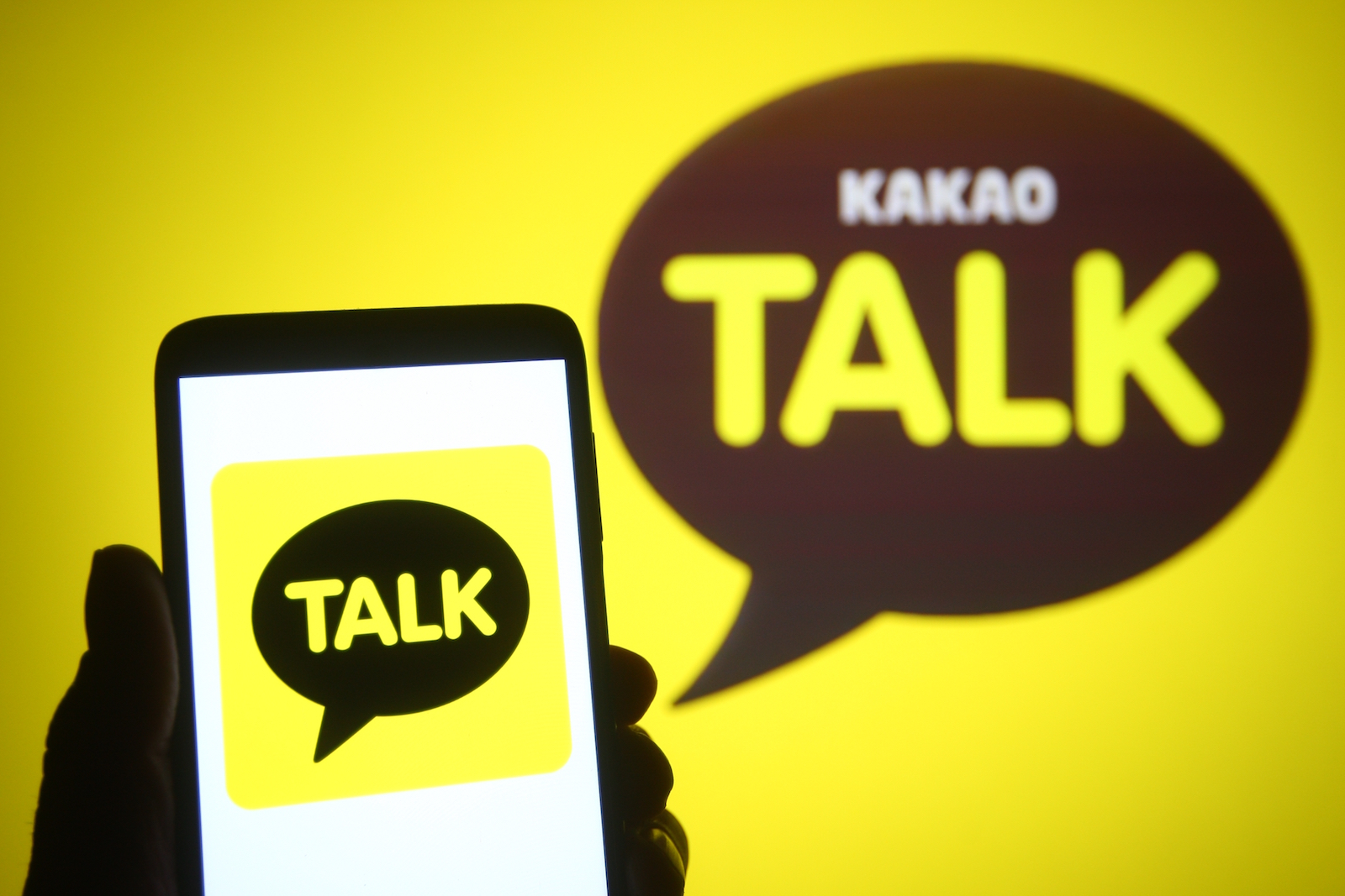 CEO下台、韓國科技部長道歉》一把火如何燒出「Kakao之亂」？