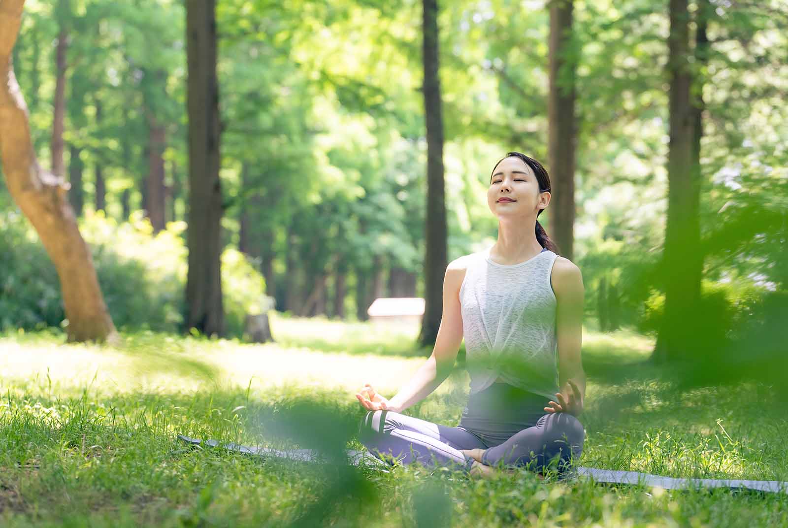 比爾蓋茲、貝佐斯都在練「正念」！維持高情商、高專注力的方法學