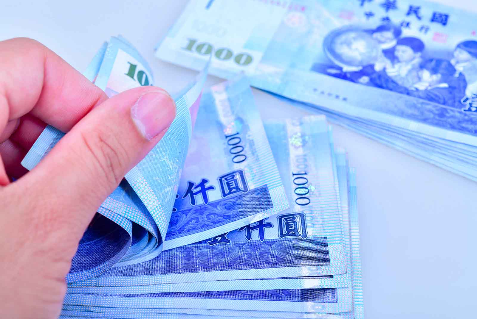 通膨缺工雙效！2023年企業預期調薪3.35%，九年來倒數第三
