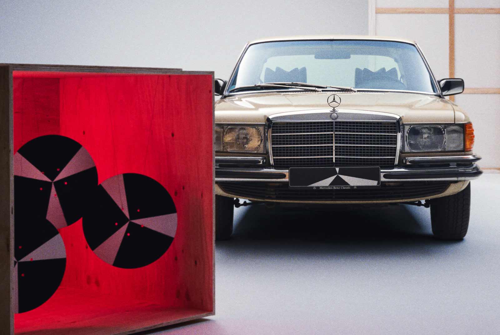 風華絕代半世紀！賓士 S-Class 迎 50 周年，以安全、科技工藝，為全球車主走在安全最前線