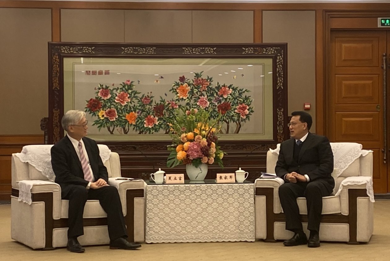 國共高層拋兩岸政經利多　香港學者：未建立「台灣模式」論述，台灣人可能失去信心