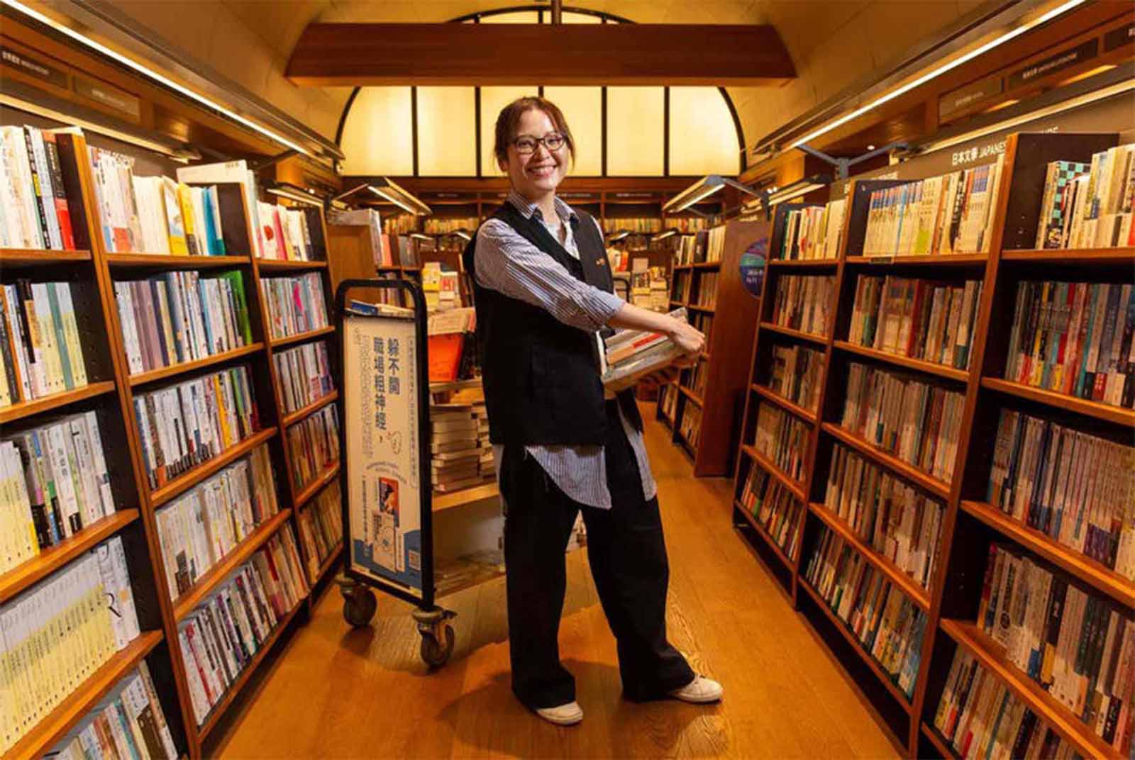 讓你不知不覺拿起書的書店心理學　誠品南西店長的4個「人工演算法」