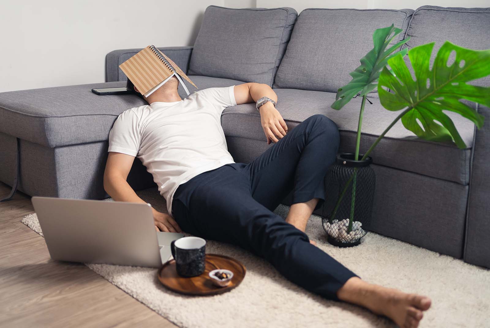 上班精力耗盡，下班回家只想躺著！我還有救嗎？