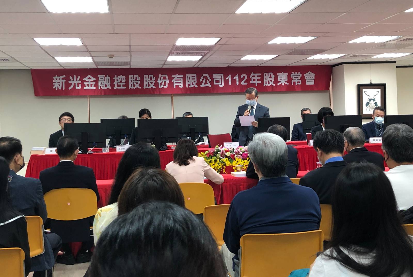 新光金-洪士琪-吳欣儒-吳東進-陳淮舟-魏寶生