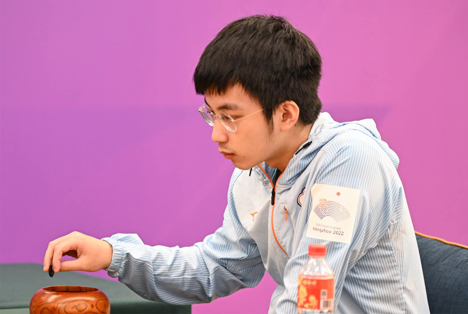 4歲學棋、15歲擊退職業棋王　許皓鋐連贏世界前三的亞運奪金奇蹟
