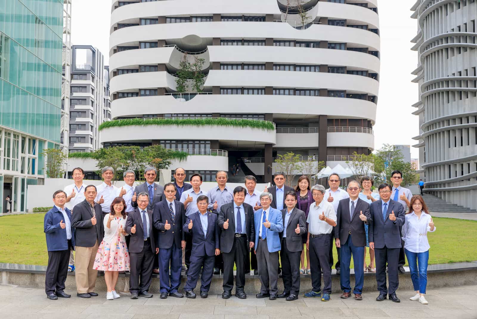 領航台灣，邁向國際！中國醫藥大學躍身世界級頂尖大學