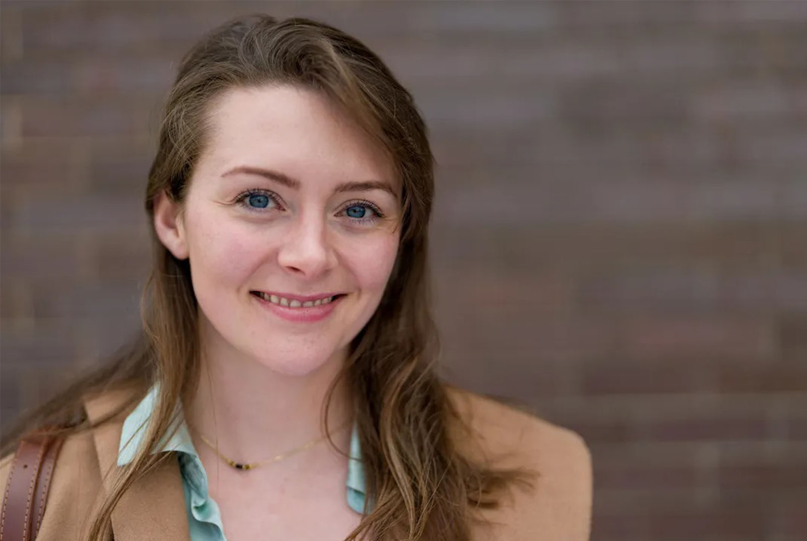 戴舒萱-Susie Woo English-語言學習-創業-英文-教學